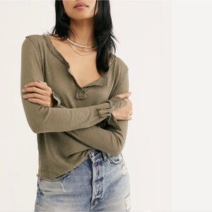 Free People We The Free Hazy Day Henley Top Women’s Small Burnout Long Sleeve